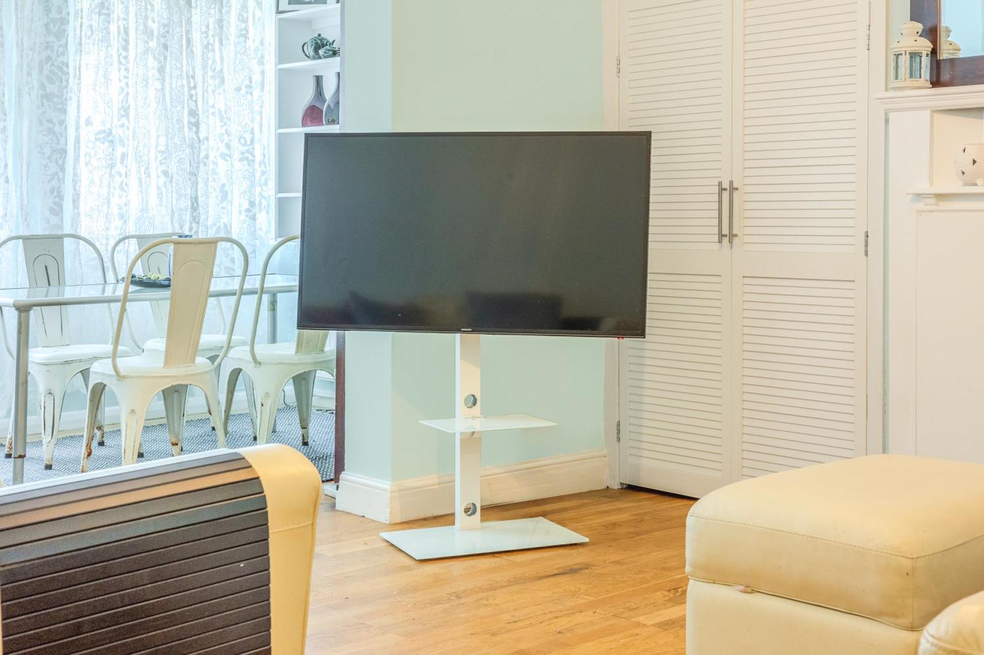 Casa vacanze Peaceful 1br Flat, 3min Tube, Nw, Close To Wembley Londra